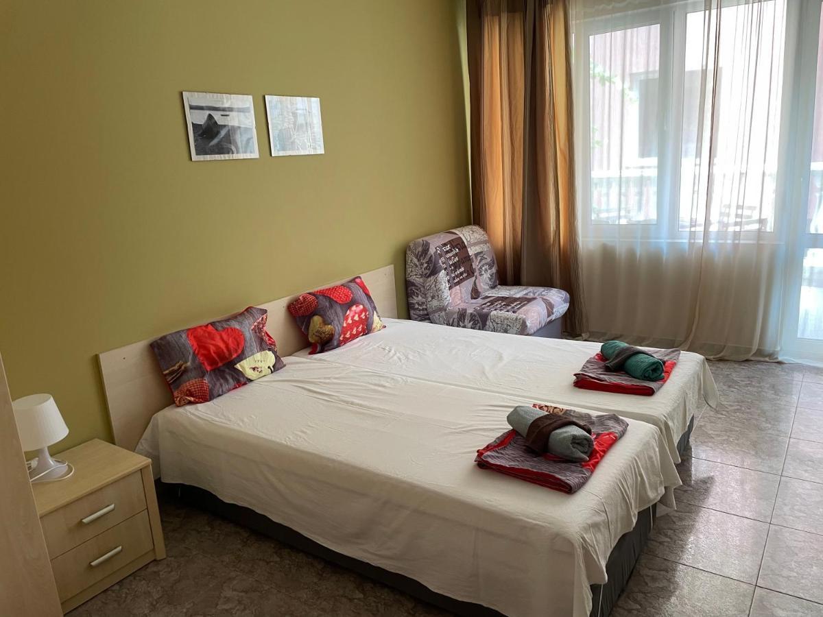 Comfort Apartment Pomorie Exteriör bild